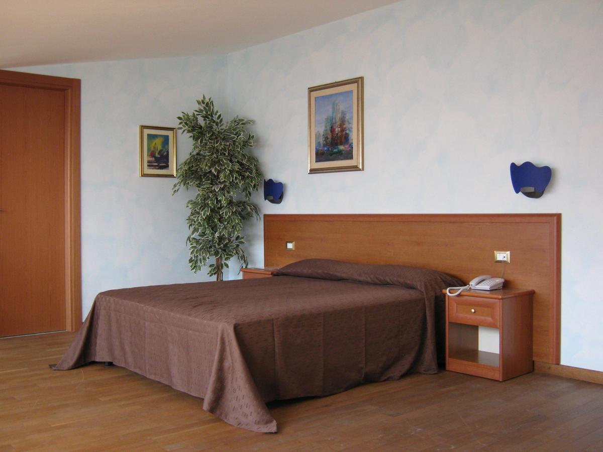 Hotel Villa D'Evoli Castropignano Room photo